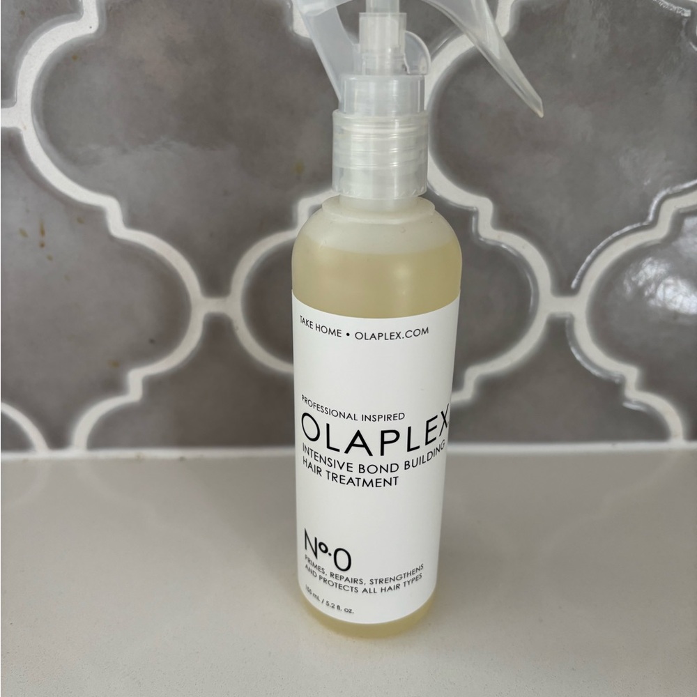 OLAPLEX No.0 Hair Treatment - White and Cream
